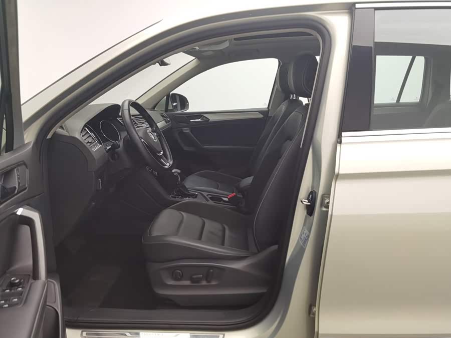 Volkswagen Tiguan L 2020, фото 10