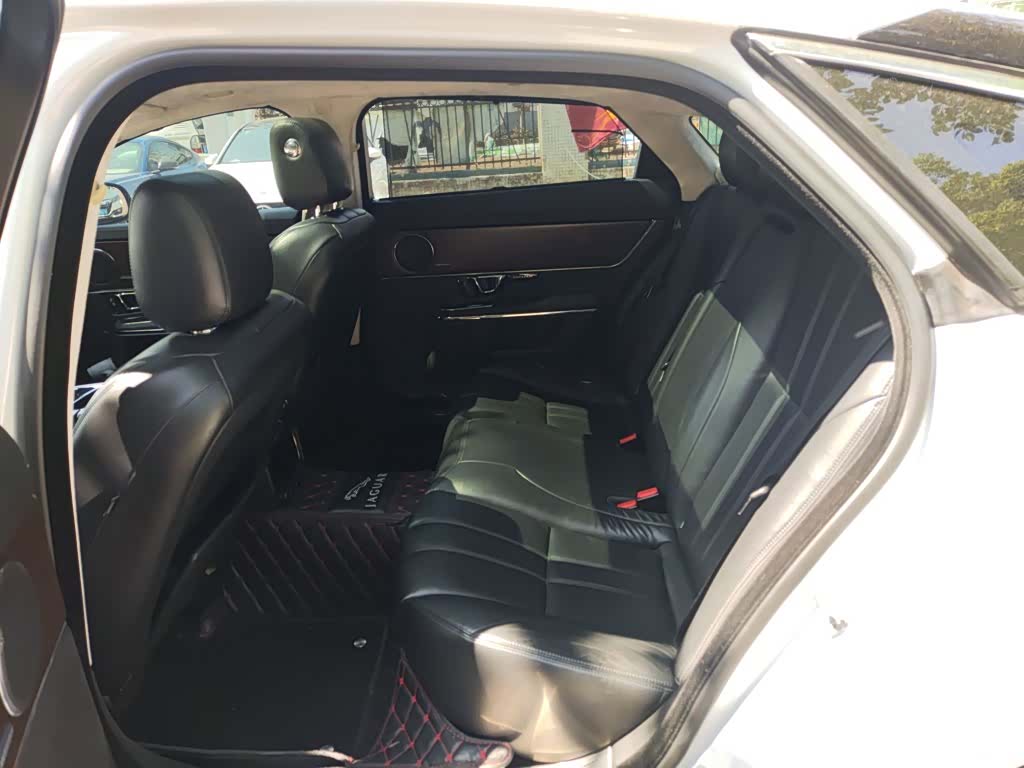 Jaguar XJ, 2016 17