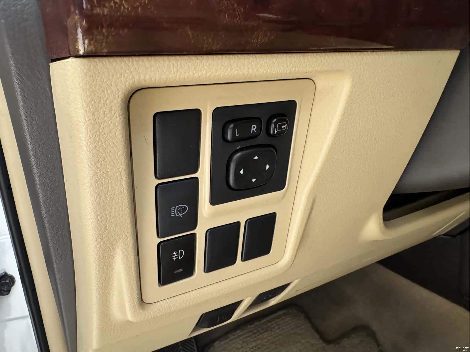 Toyota Prado, 2014 18