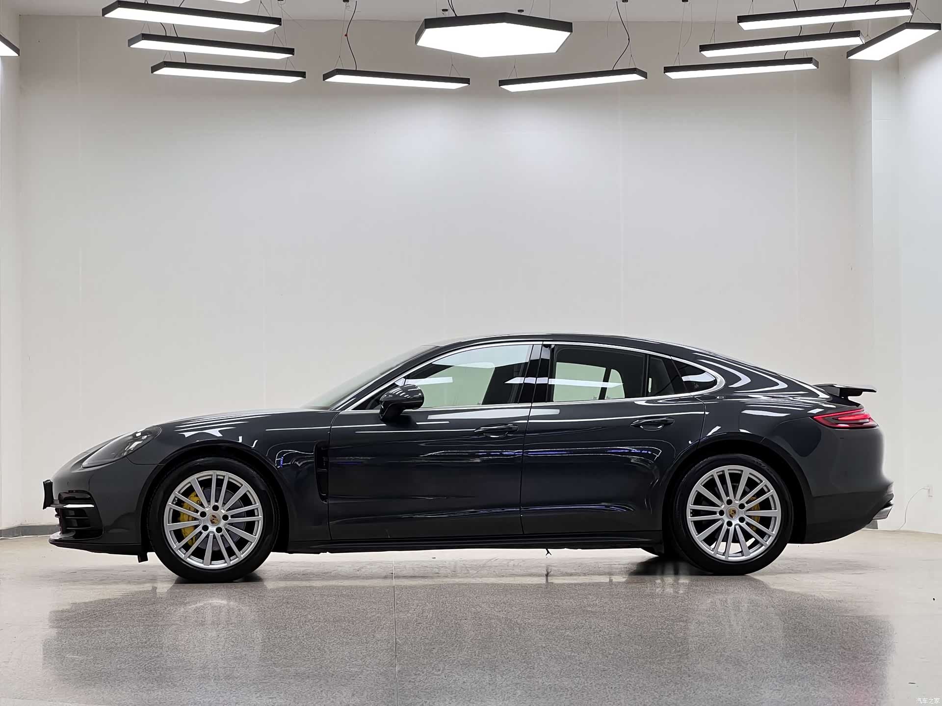 Porsche Panamera, 2017 7