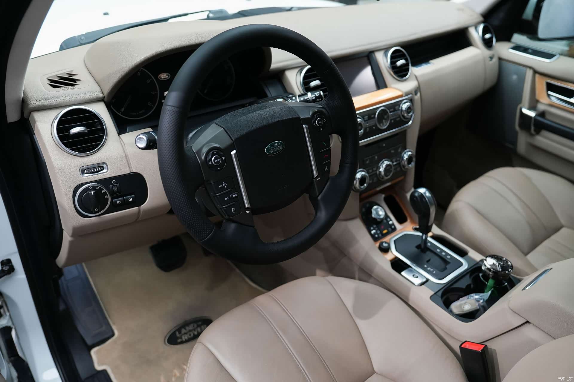 Land Rover Discovery, 2012 12