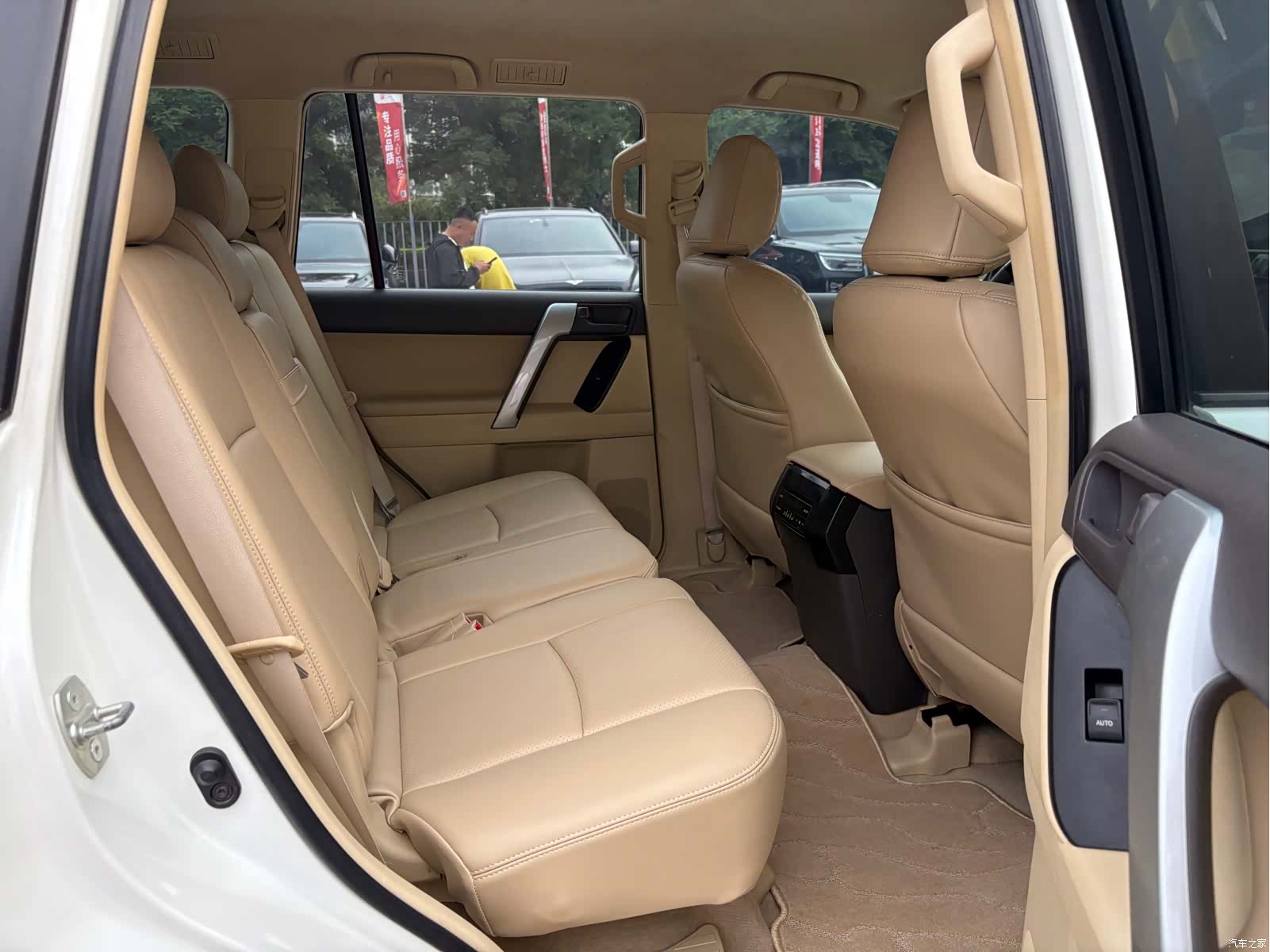 Toyota Prado, 2016 13