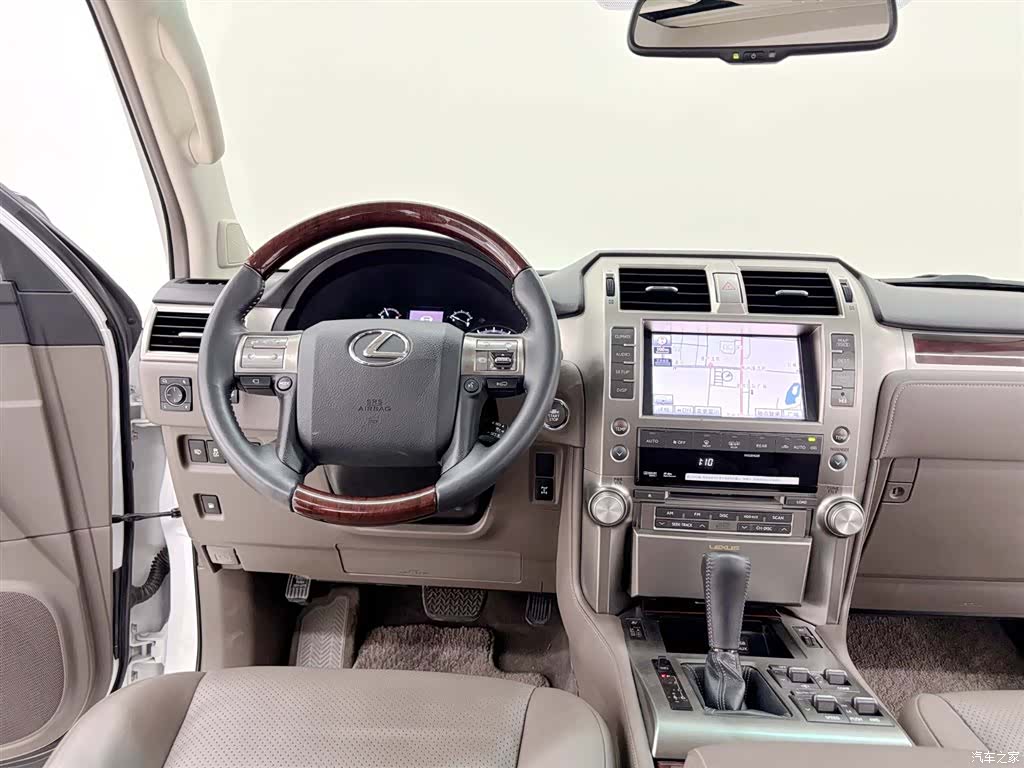 Lexus GX, 2012 12