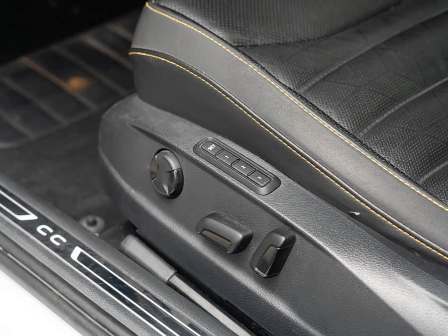 Volkswagen CC 2022, фото 28
