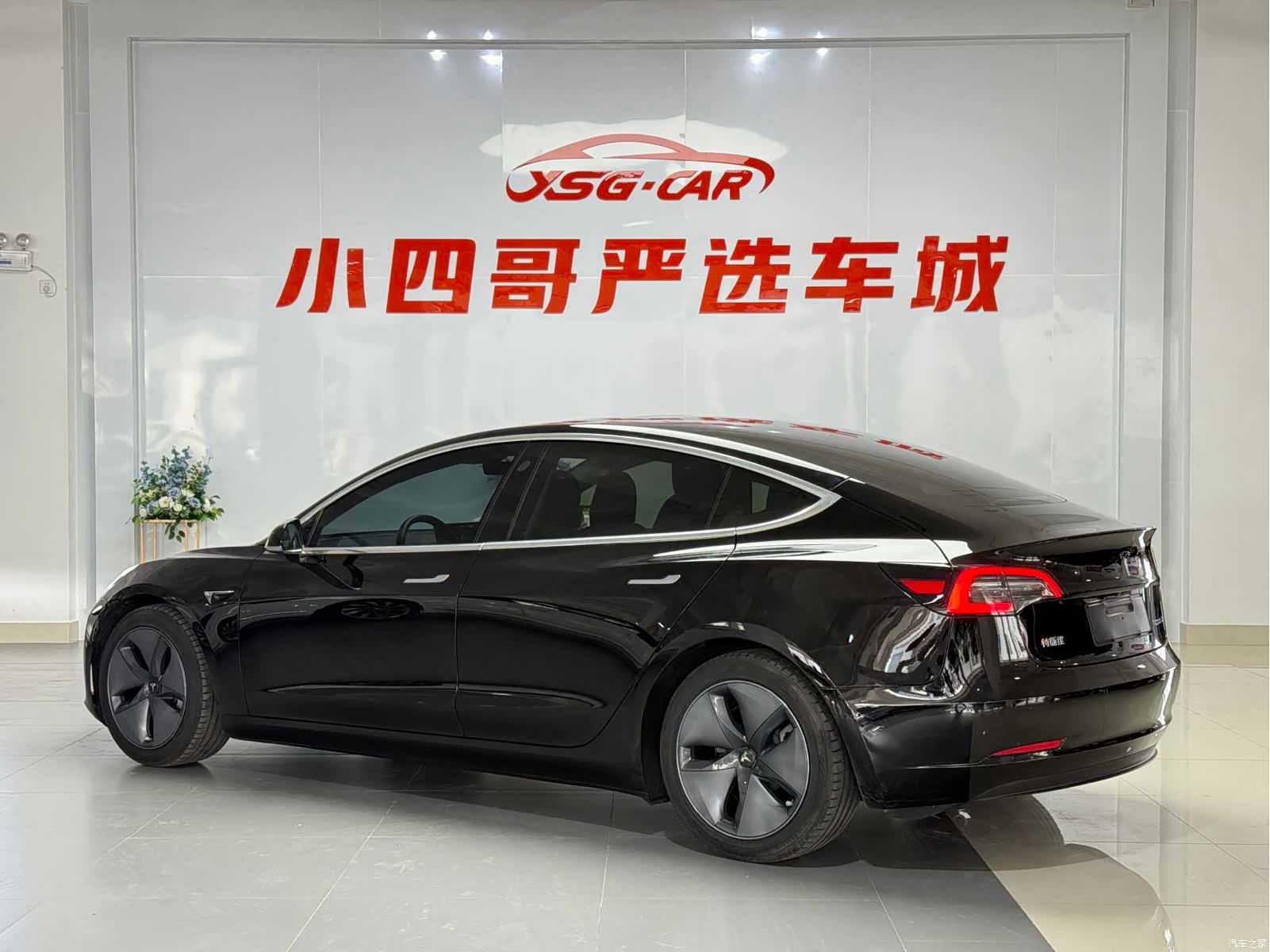 Tesla Model 3, 2020 все фото