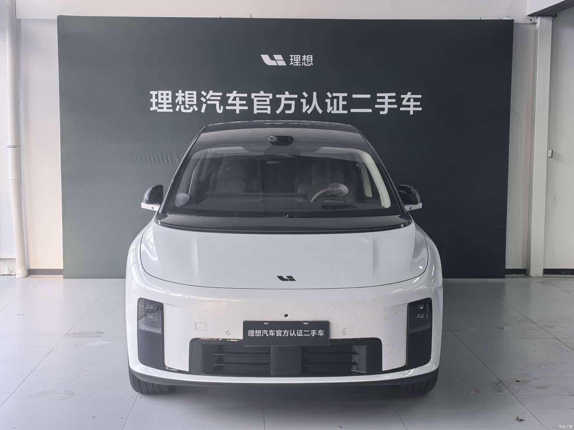 Li Auto i8, 2025 2