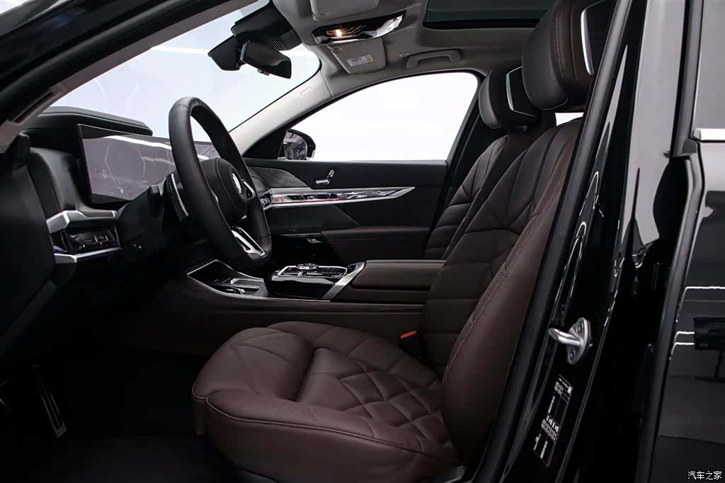 BMW 7 Series, 2026 12