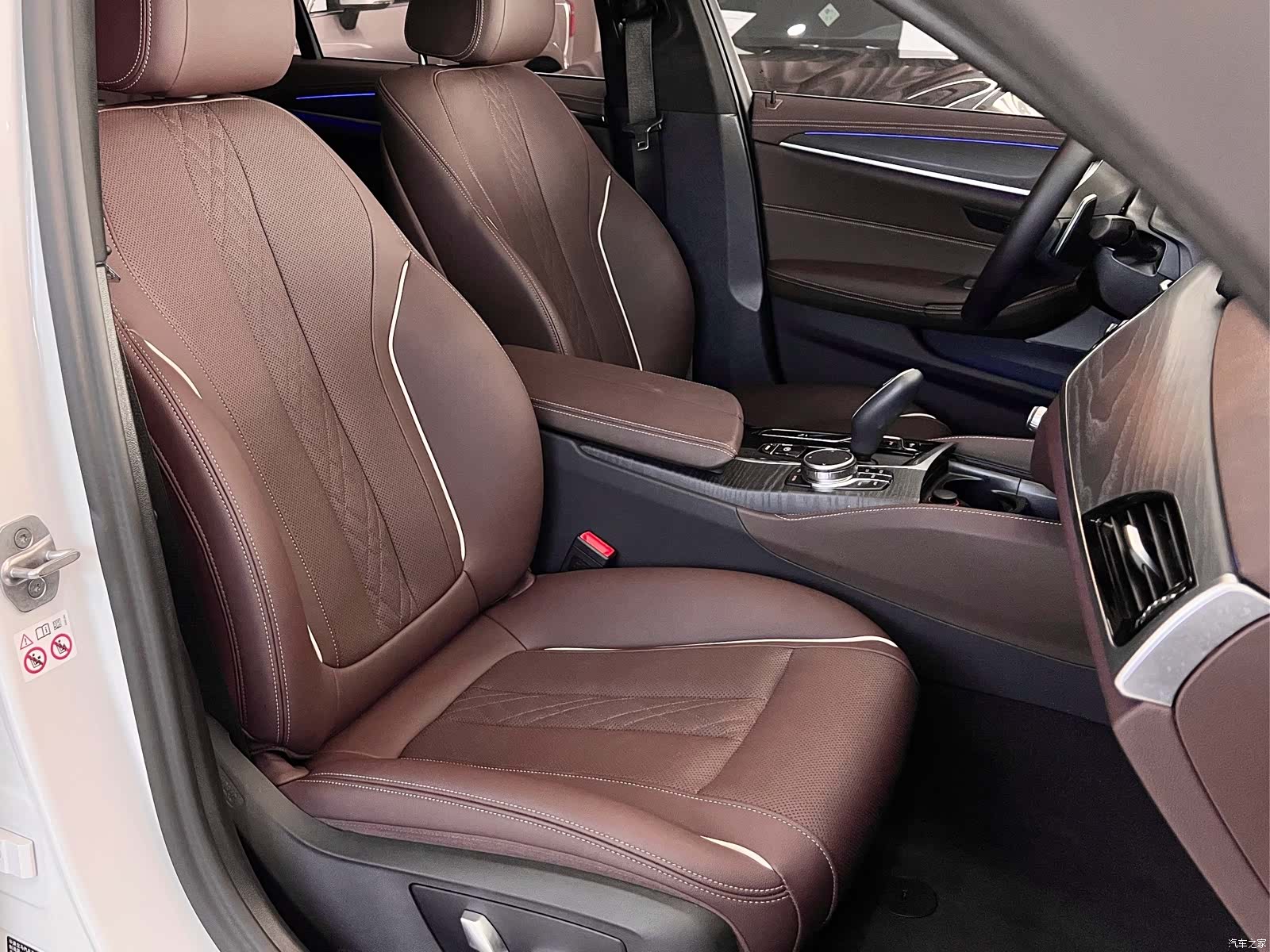 BMW 5 Series, 2024 8