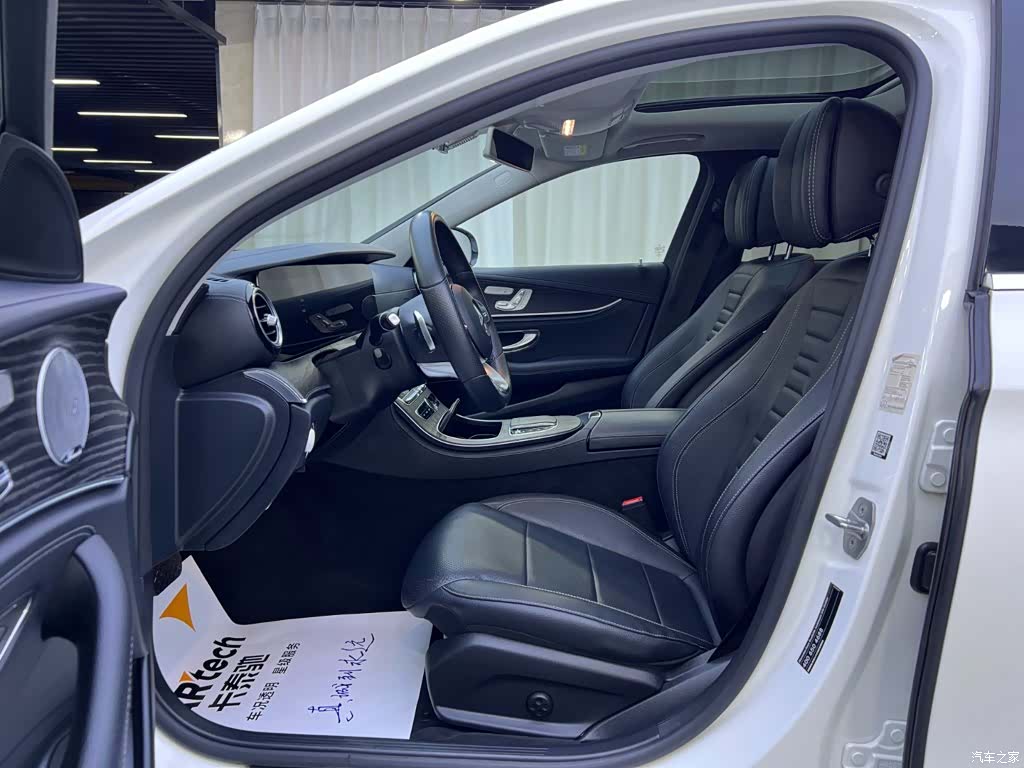 Mercedes-Benz E-Class, 2019 7