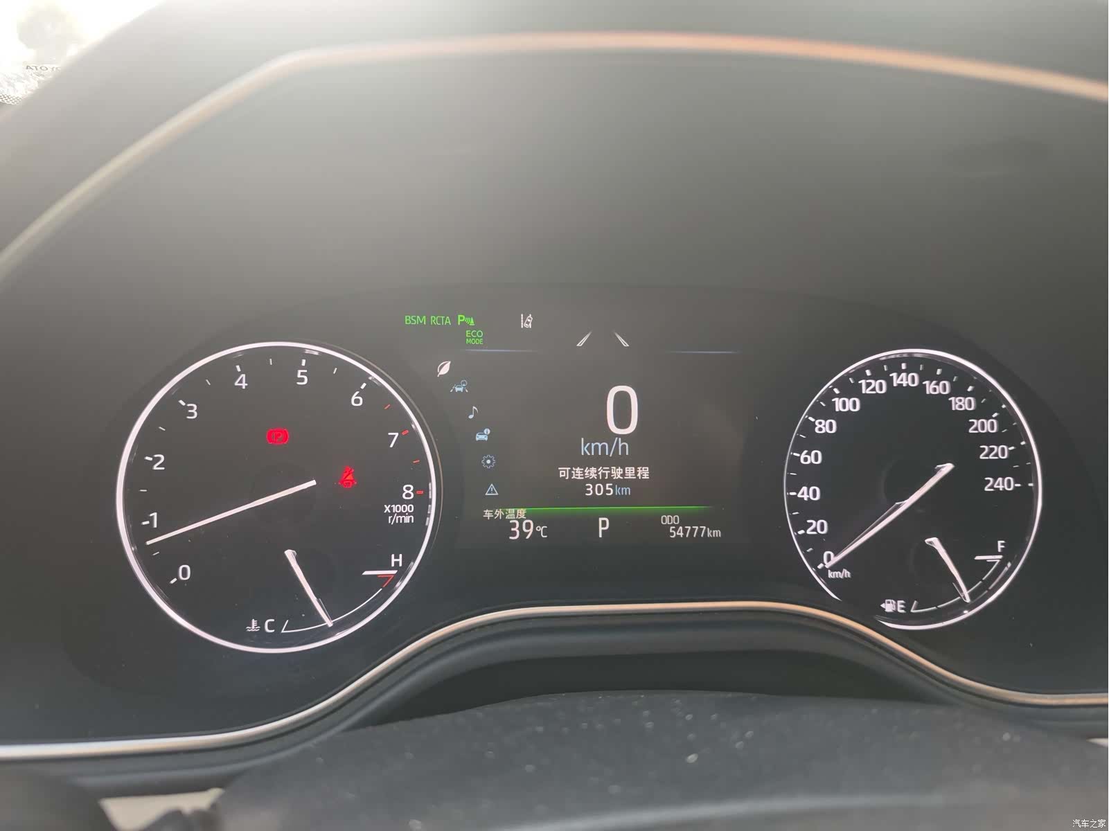 Toyota Avalon, 2019 все фото
