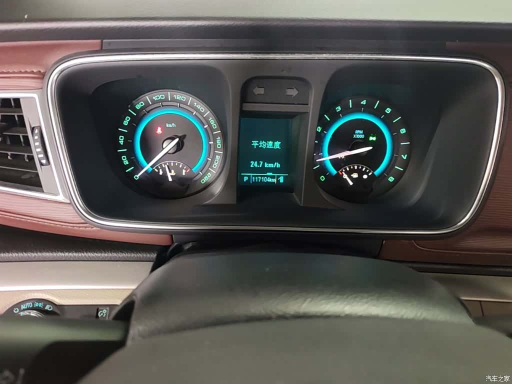 Buick GL8, 2016 19