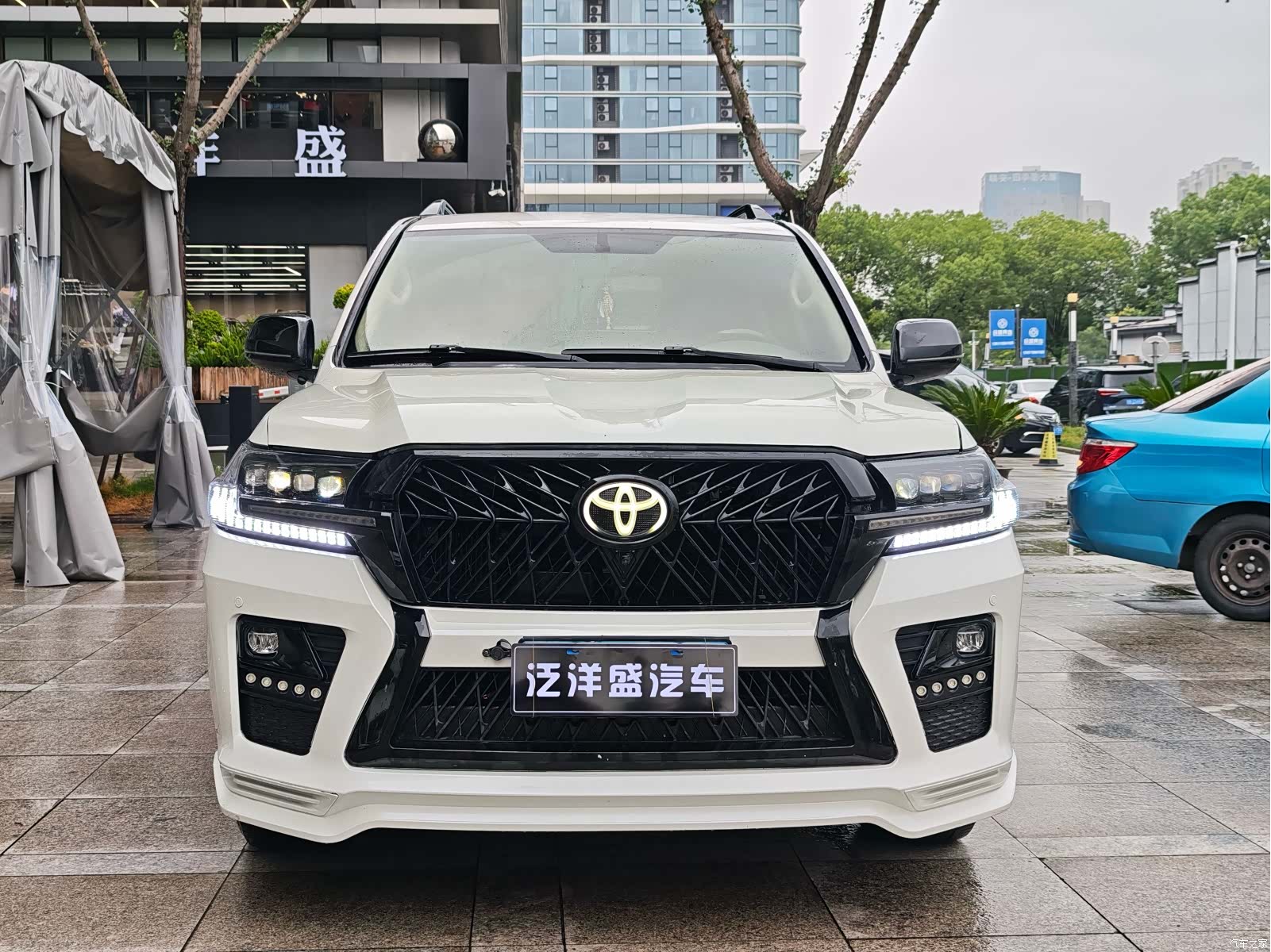 Toyota Land Cruiser, 2015 2