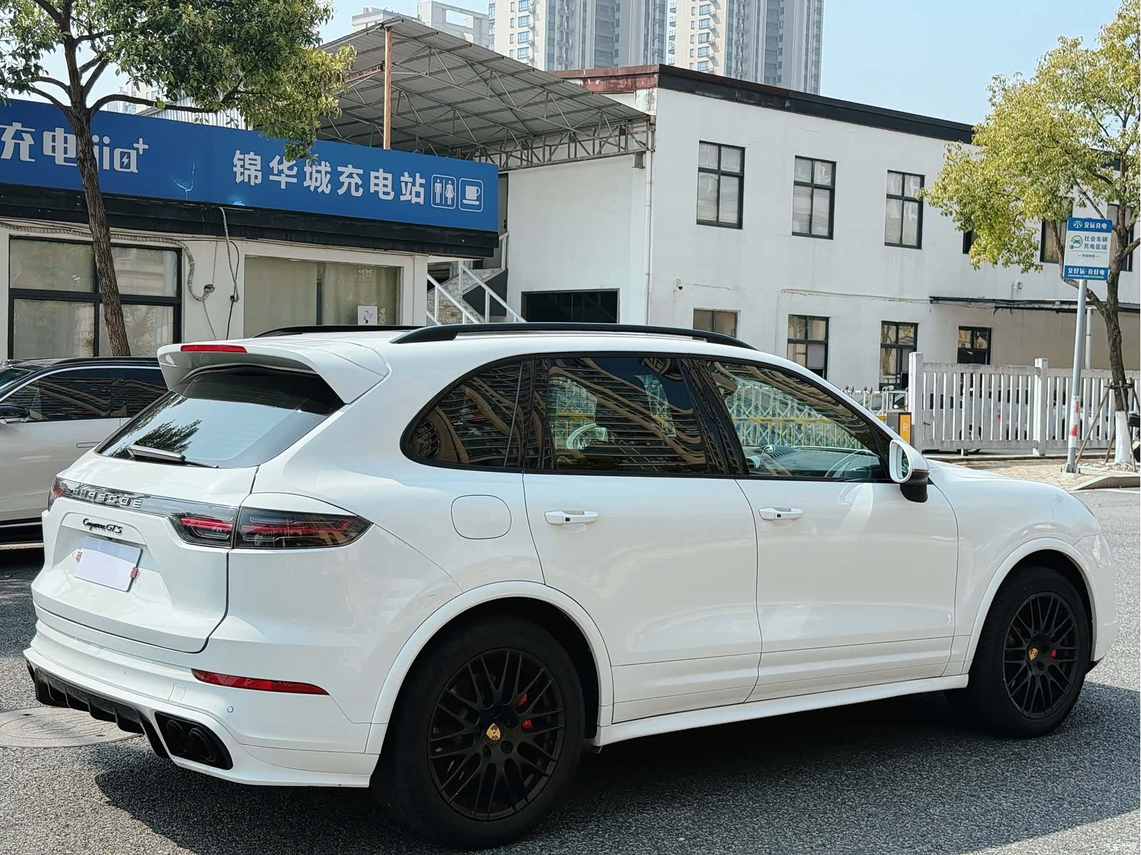 Porsche Cayenne, 2016 7