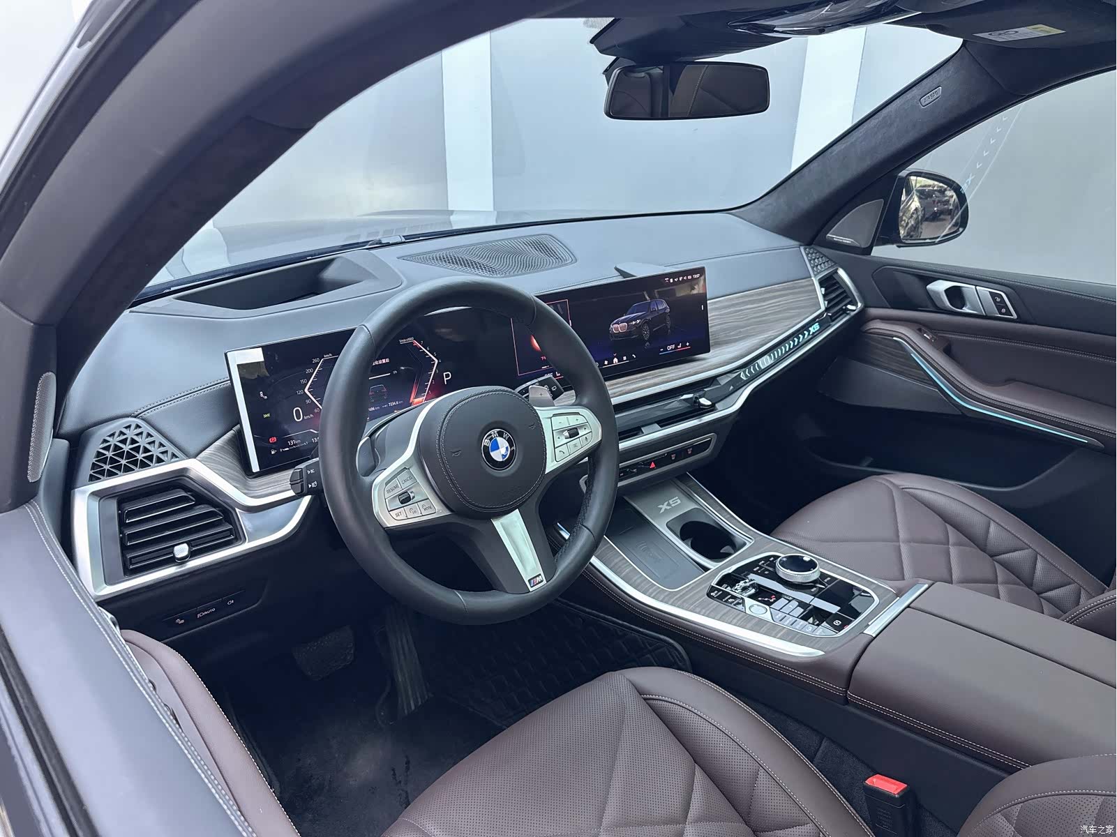 BMW X5, 2025 14