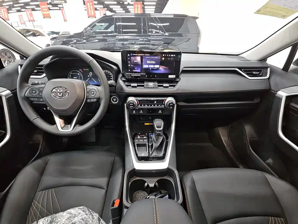 Toyota RAV4 Rongfang