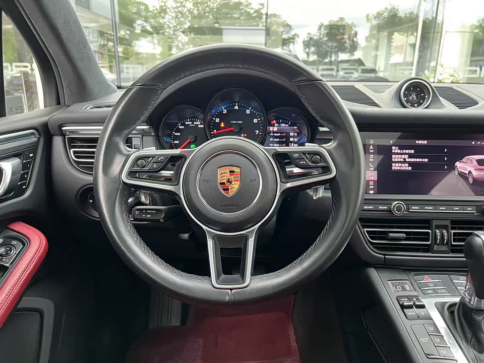 Porsche Macan Porsche Macan