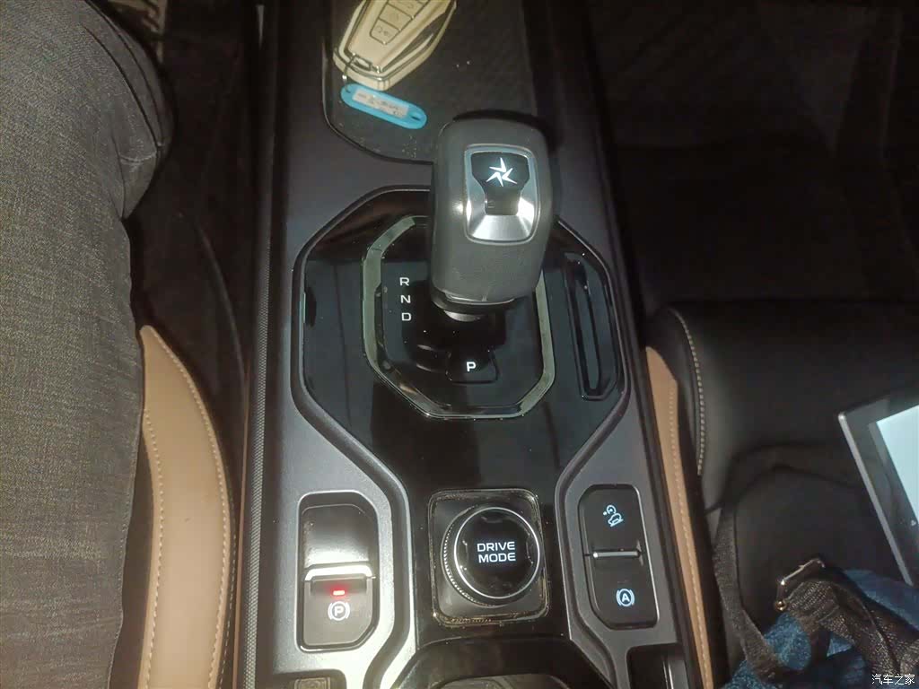 Geely Icon, 2023 14