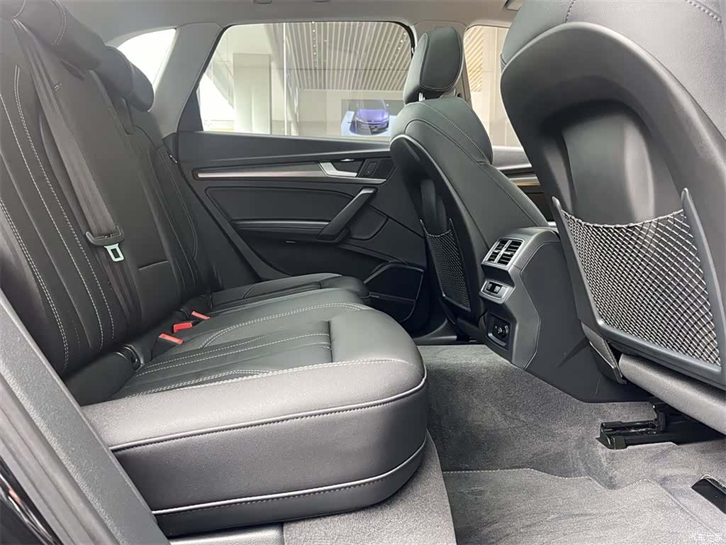 Audi Q5L, 2022 7
