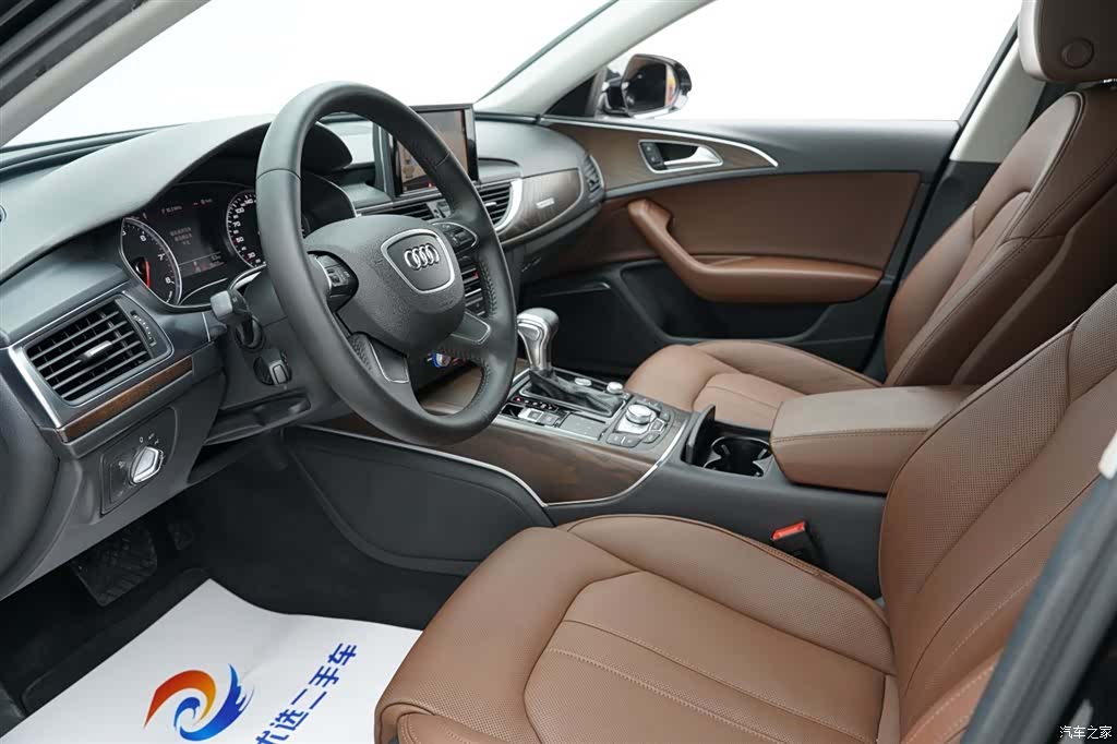 Audi A6L, 2015 13