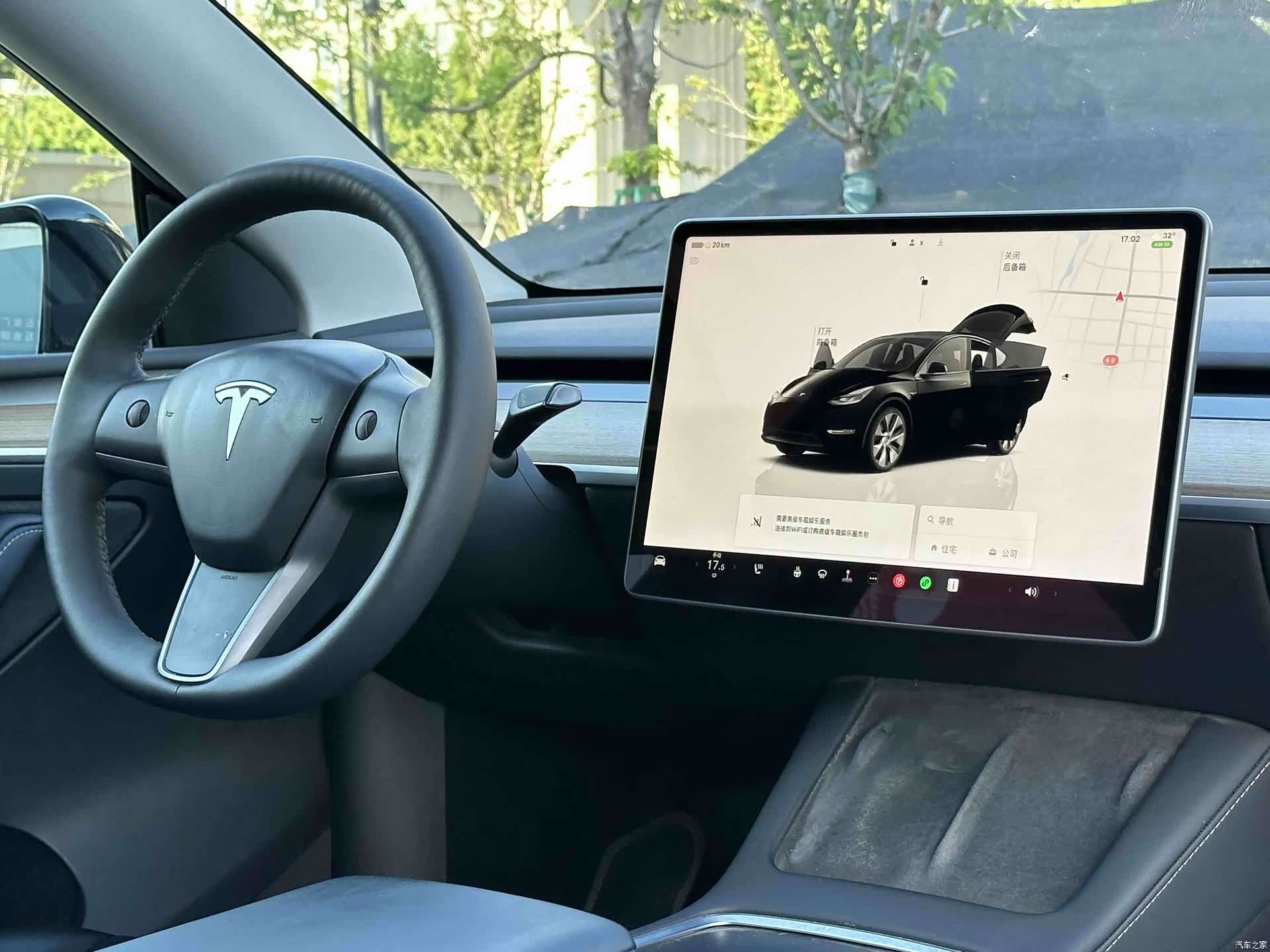 Tesla Model Y, 2022 10