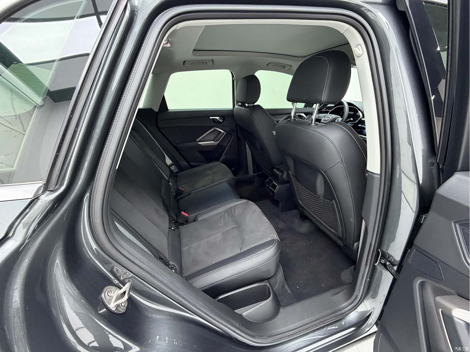 Audi Q3, 2022 17