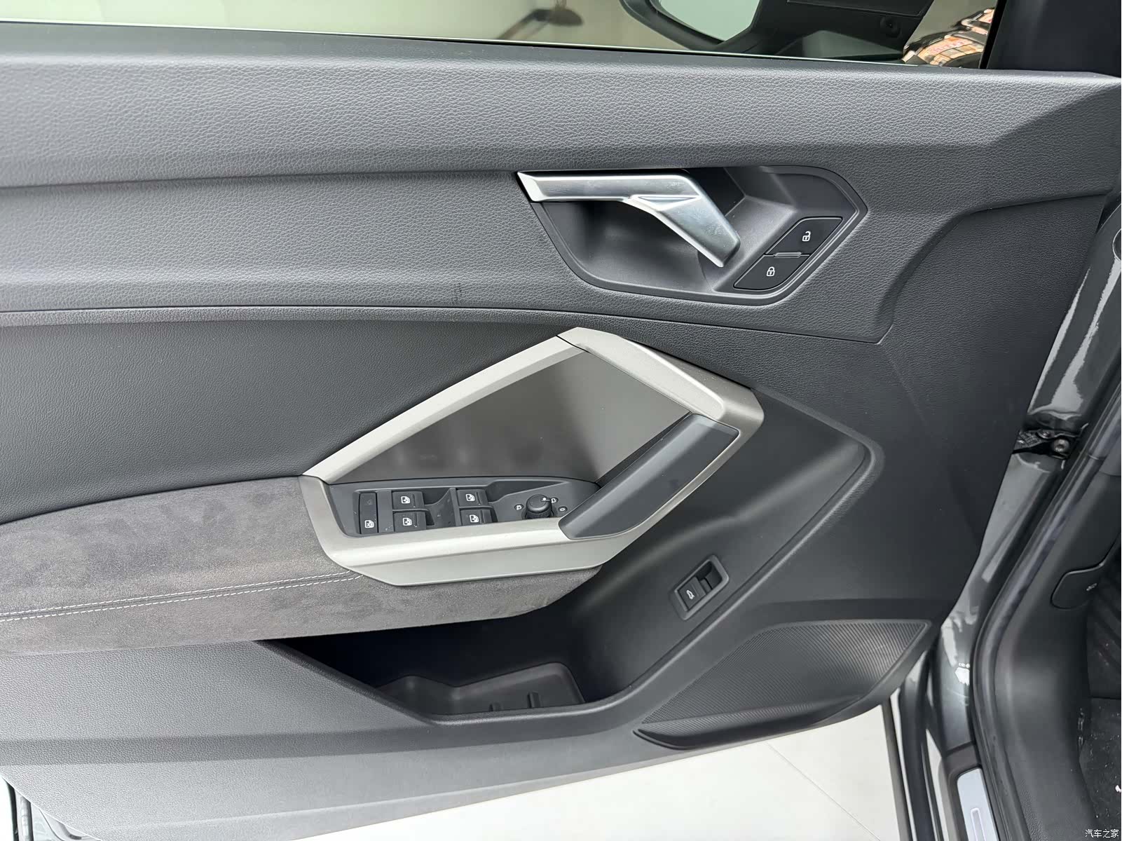 Audi Q3, 2022 13