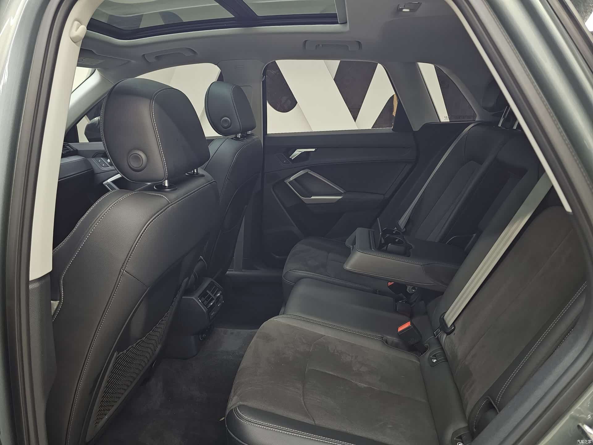 Audi Q3, 2022 16
