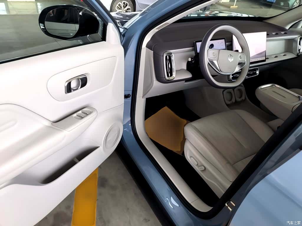 Leapmotor B10, 2025 16