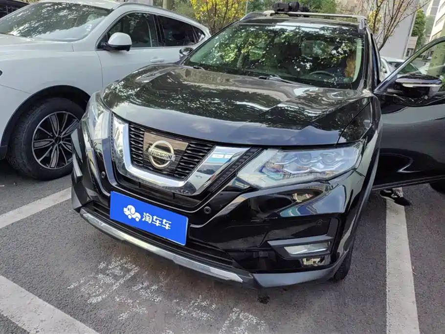 Nissan Qijun