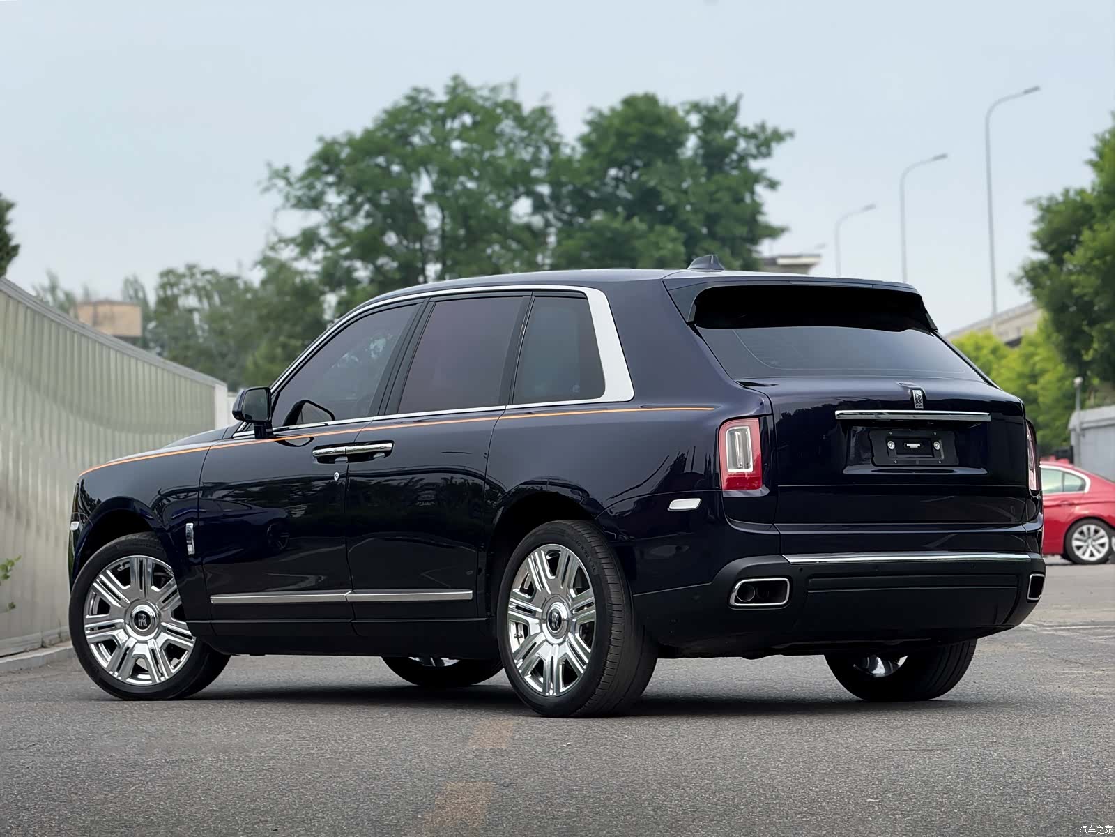 Rolls-Royce Cullinan, 2023 21