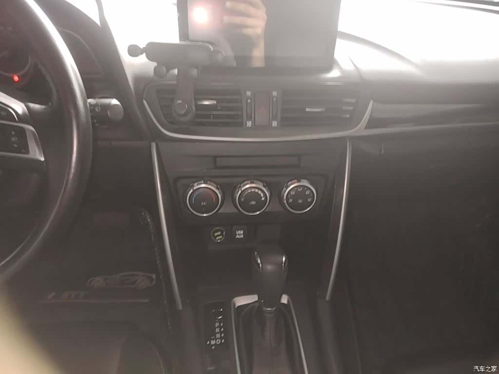 Mazda CX-4, 2017 все фото