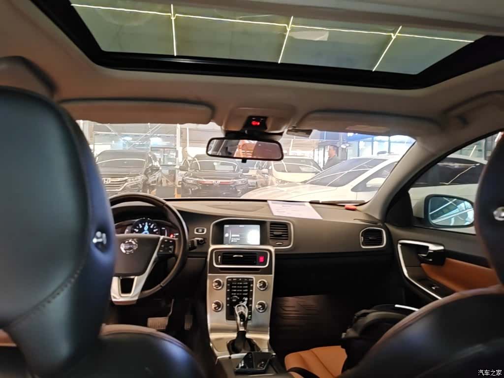 Volvo S60, 2016 18