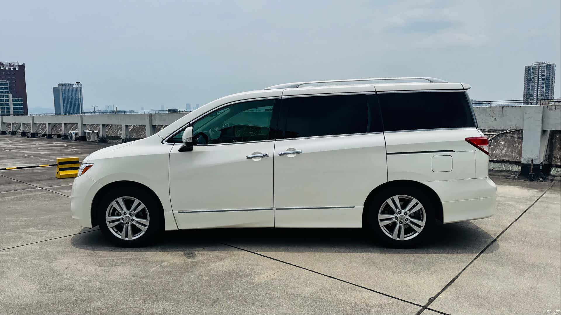 Nissan SL, 2016 3
