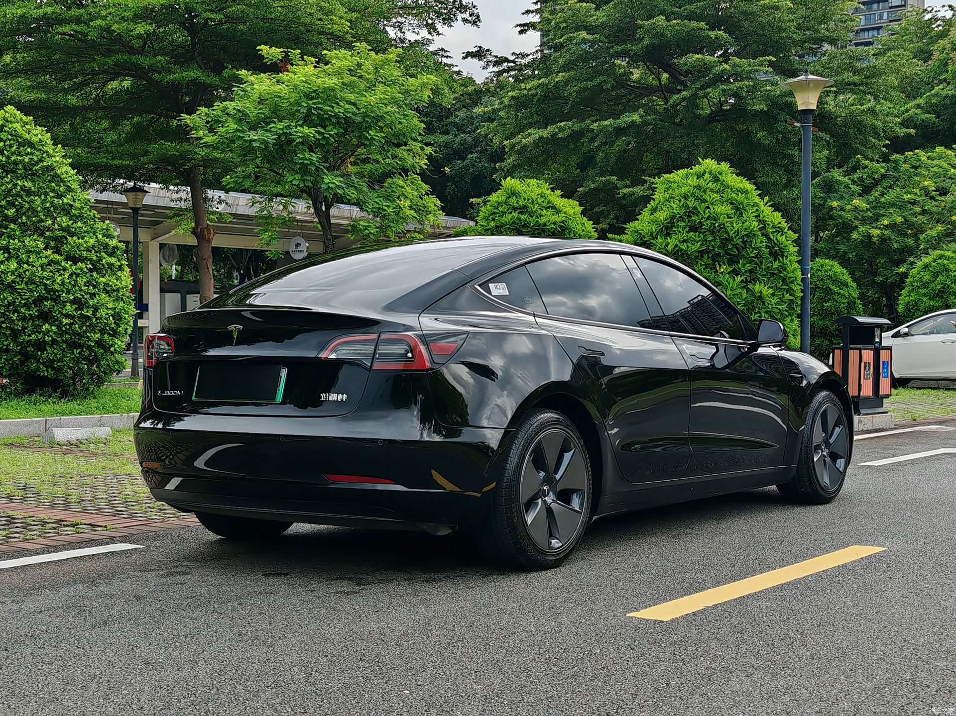 Tesla Model 3, 2023 6
