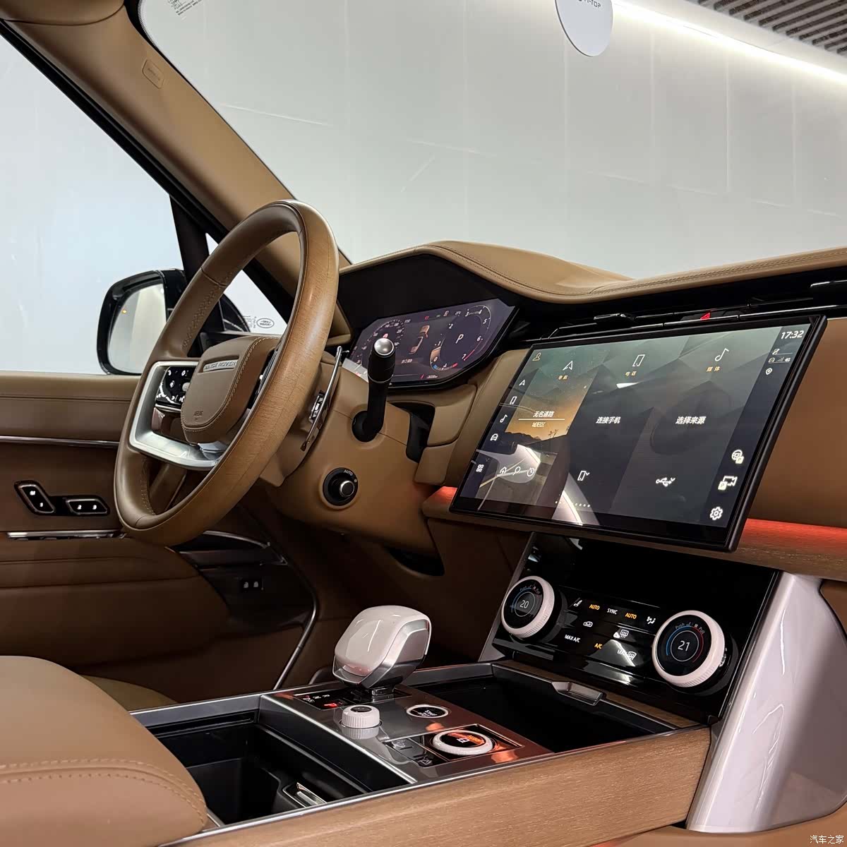 Land Rover Range Rover, 2023 все фото