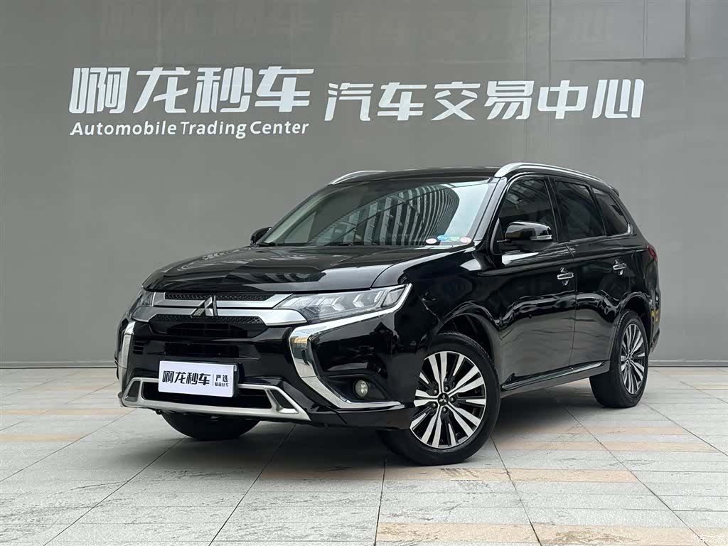 Mitsubishi Outlander, 2022 14