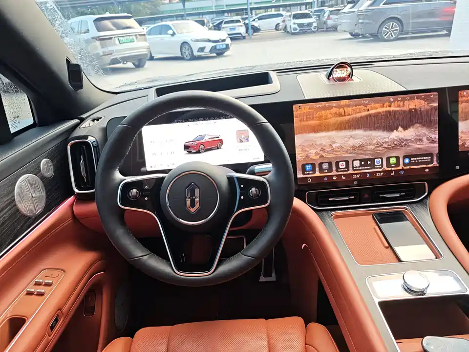 AITO Ask the world M9