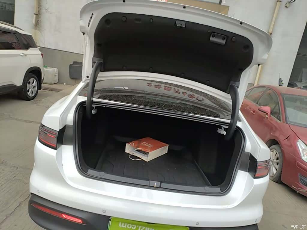 BYD Seal, 2025 15