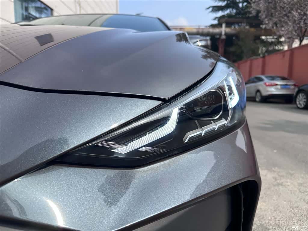 MG MG5, 2024 3