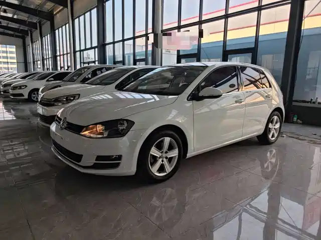 Volkswagen Golf 2016 — купить из Китая под заказ
