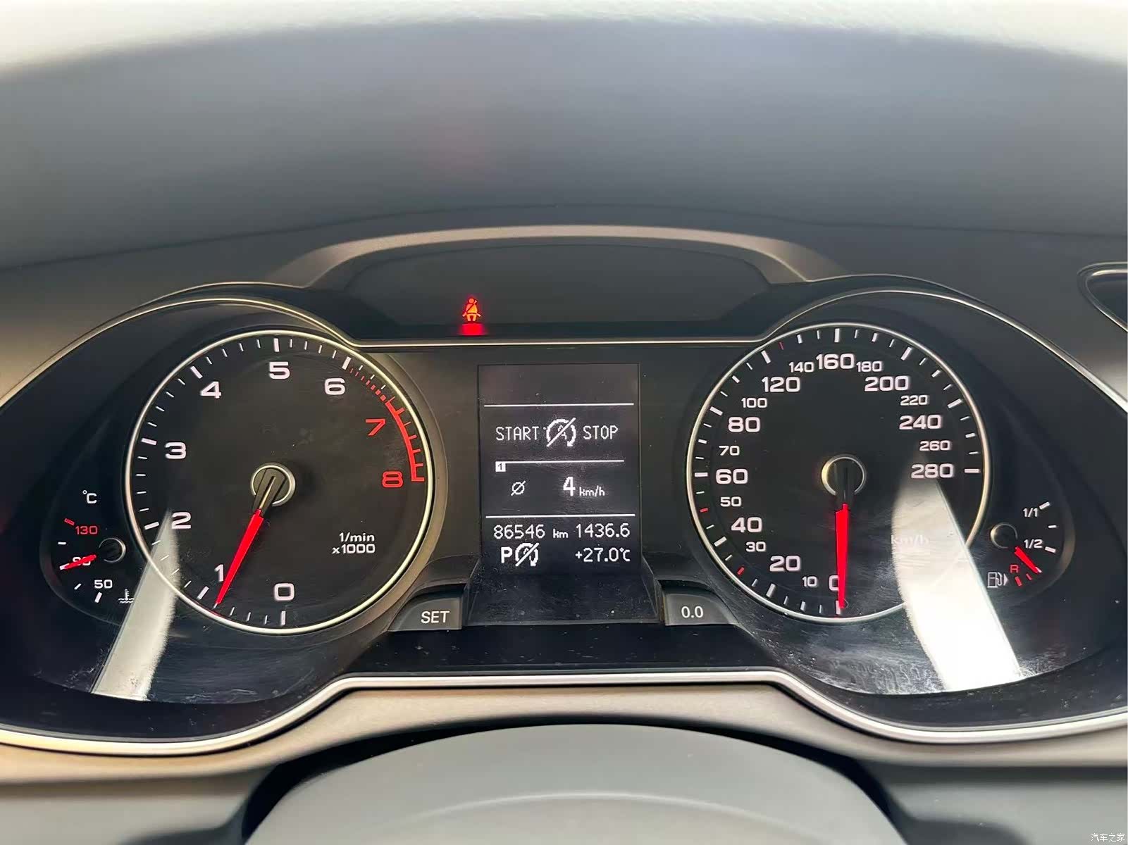 Audi A4L, 2015 7