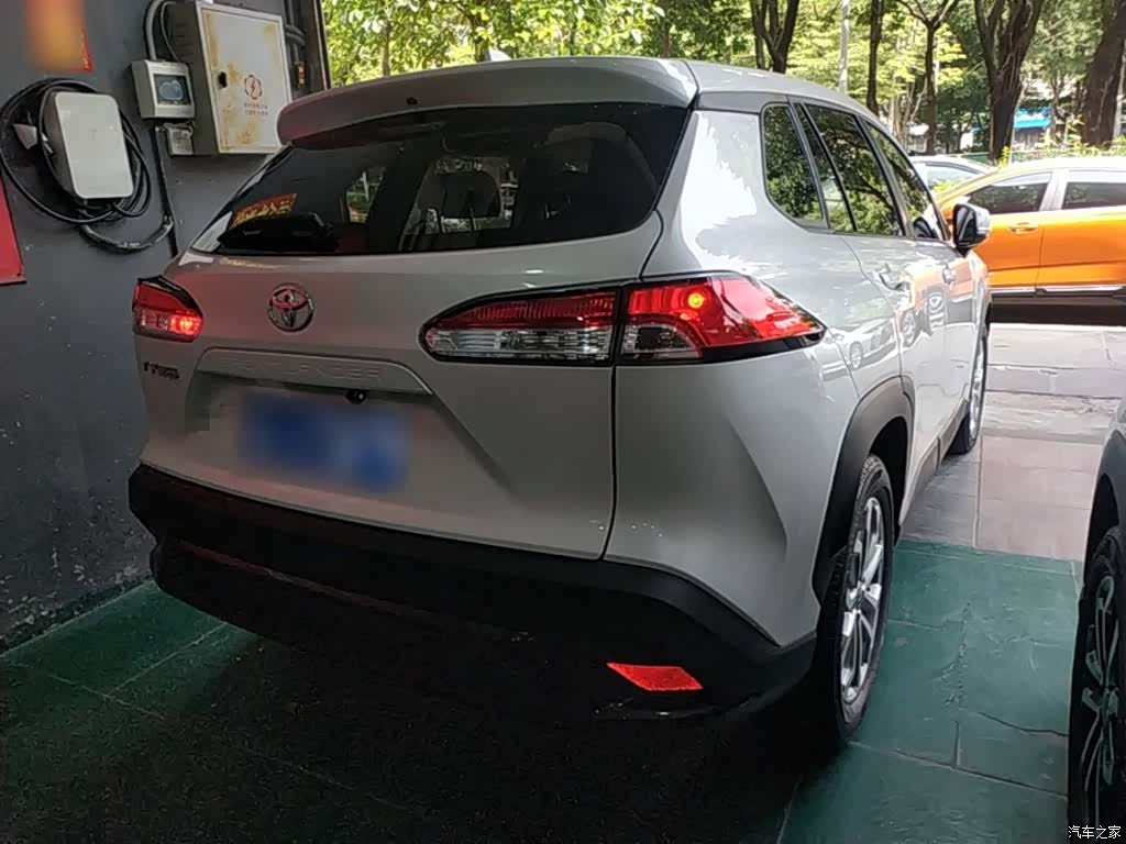 Toyota Frontlander, 2023 7