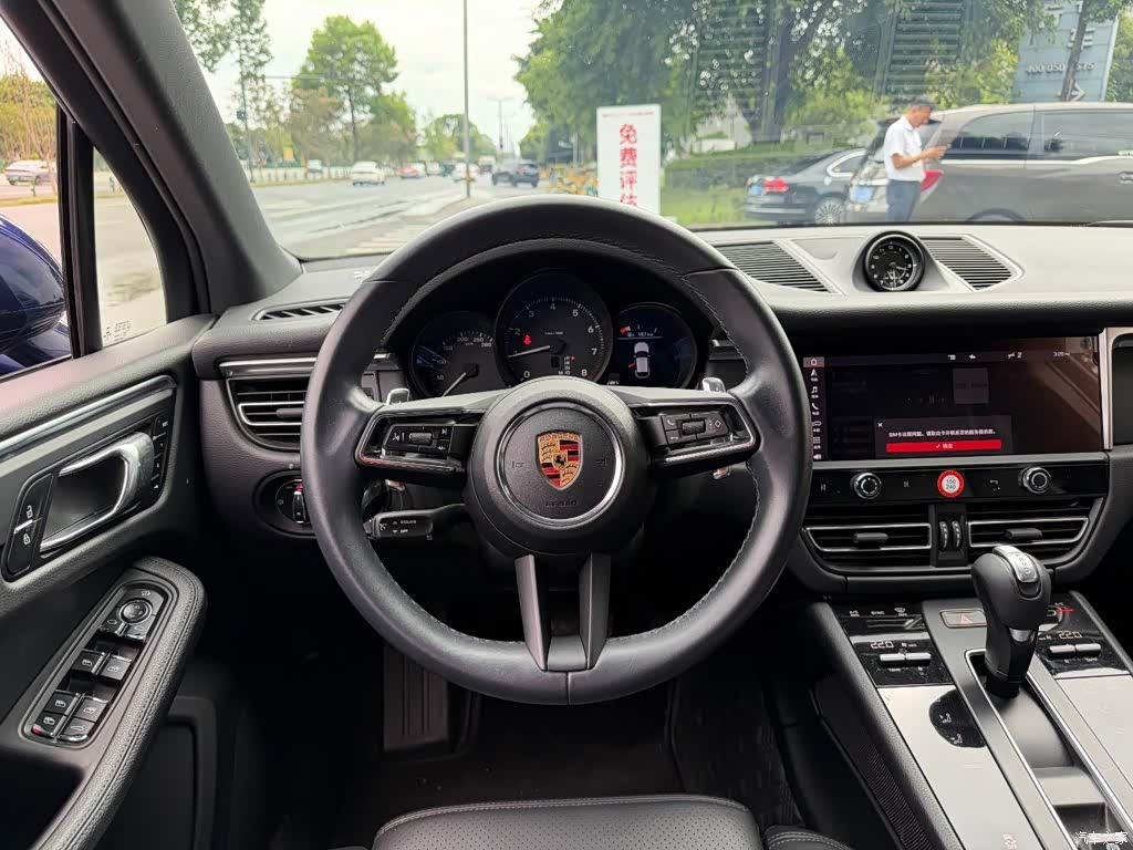 Porsche Macan, 2022 14