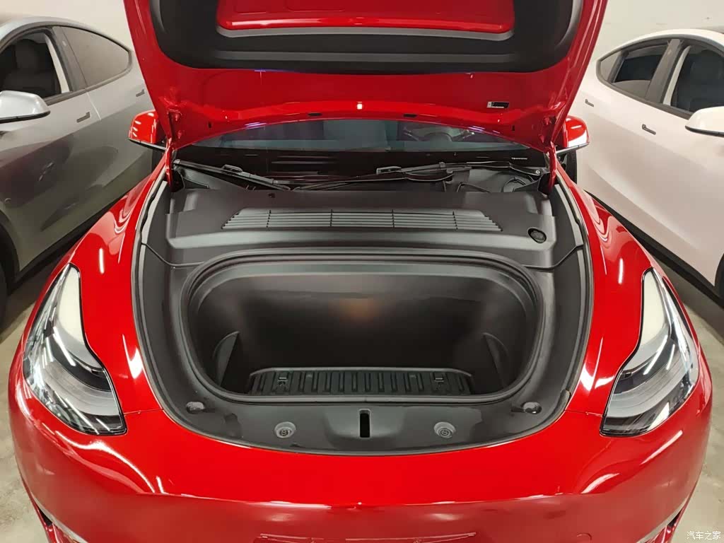 Tesla Model Y, 2021 16