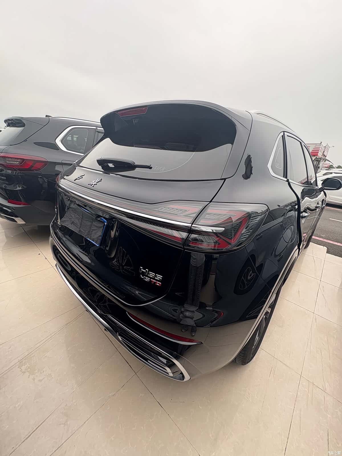 Hongqi HS5, 2023 16