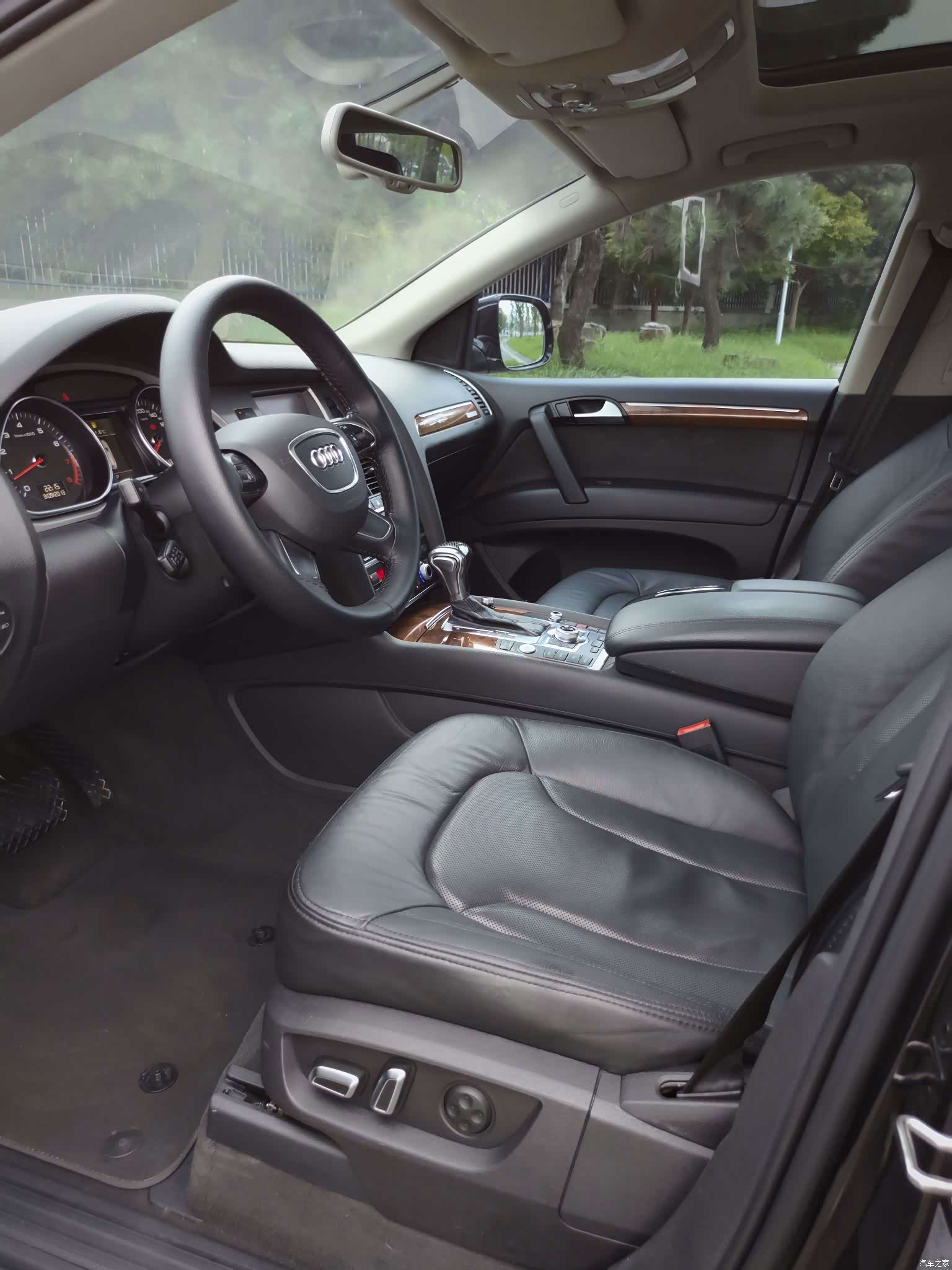 Audi Q7, 2015 8