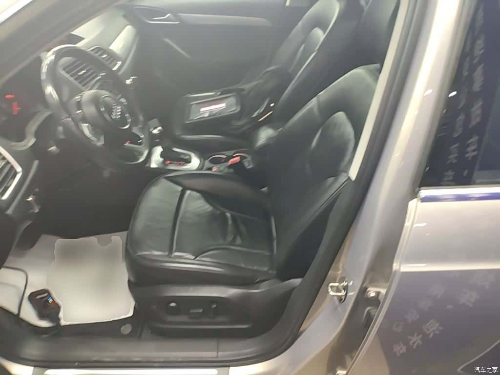 Audi Q3, 2015 11