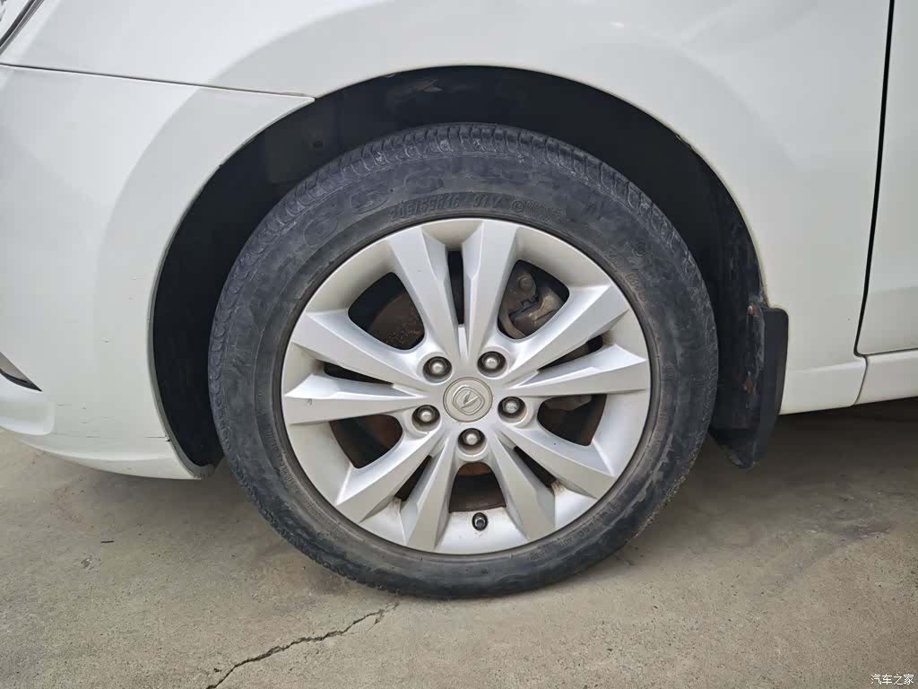 Changan Eado, 2015 23