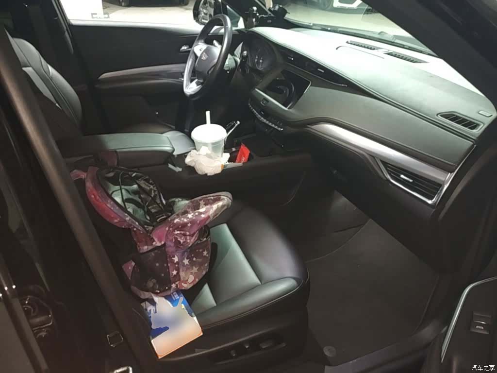 Cadillac XT4, 2020 25