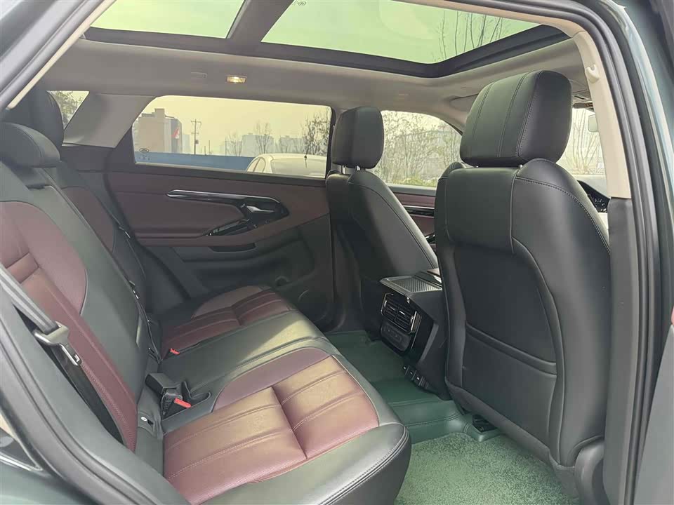 Land Rover Range Rover Aurora